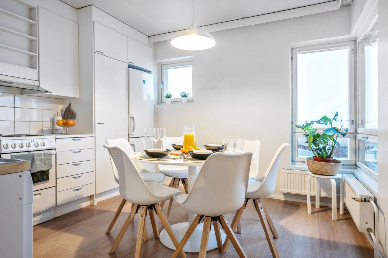 Apartment Sleepwell Sukkula With Private Sauna And Parking Åbo Eksteriør bilde